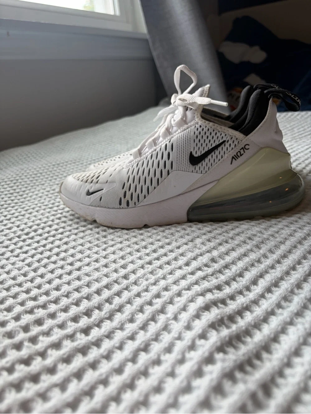 Nike lightweight womens